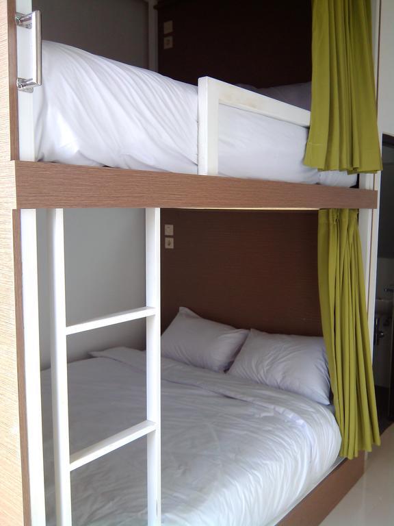 Wakeup Homestay Yogyakarta Exterior foto